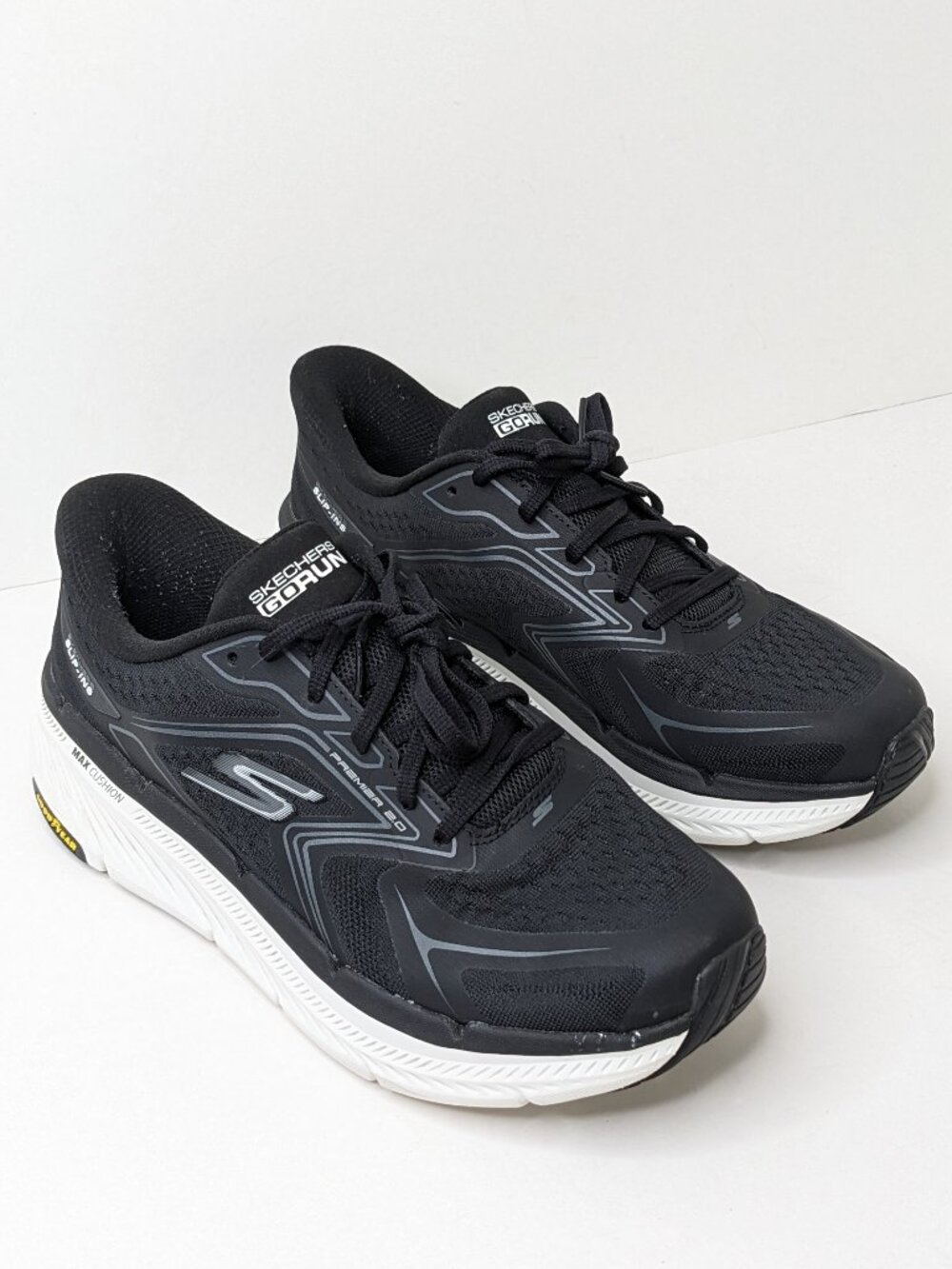 Skechers Max Cushioning Premier 2.0 Overland Athletic Sneakers Black Women's 10